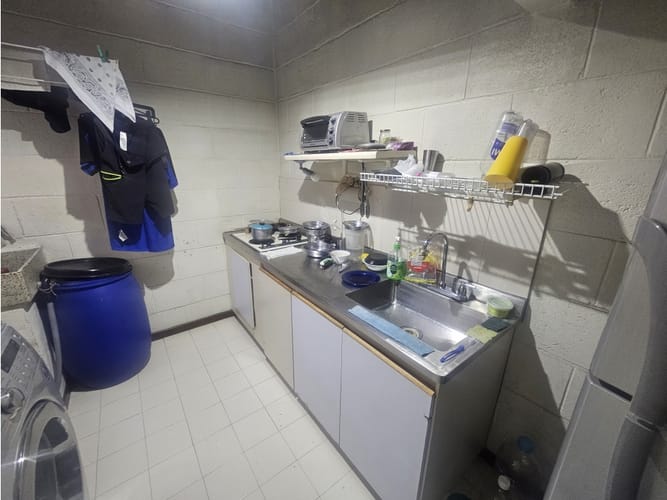 Casa de 3 alcobas en venta en Monteclaro, Medellín, 58 m² · foto 20 de 24