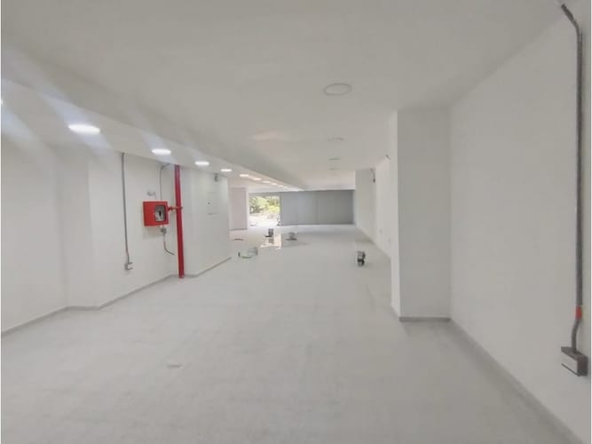 Local en arriendo en Las Acacias, Medellín, 250 m² · foto 17 de 19