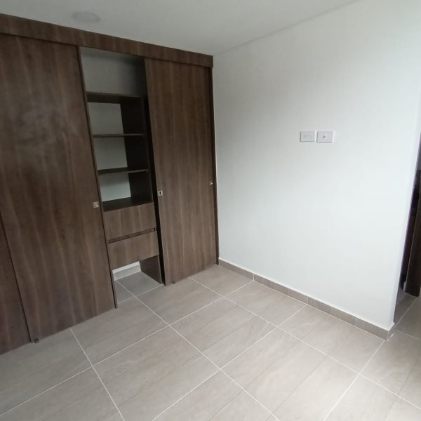 Apartamento en arriendo en Cuatro Esquinas, Rionegro · foto 9 de 11