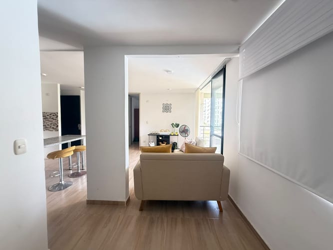 Apartamento de 2 alcobas en venta en Las Palmas, Ricaurte, 58 m² · foto 6 de 15