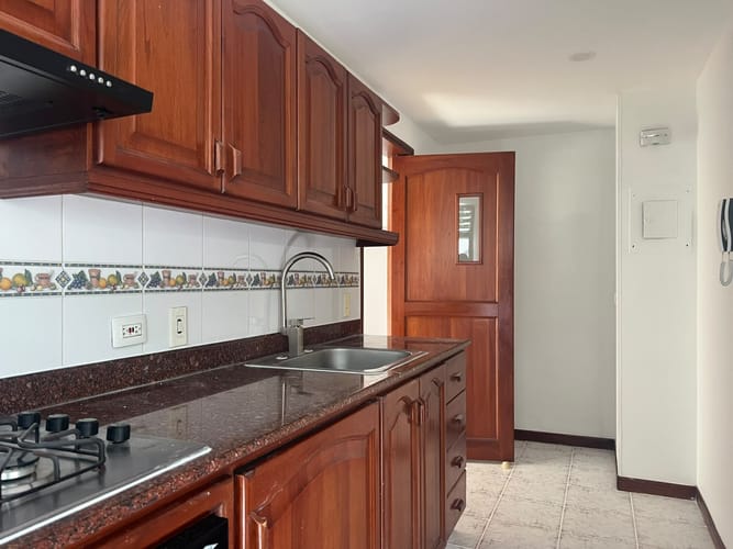 Apartamento de 3 alcobas en arriendo en Santa María De Los Ángeles, Medellín, 143 m² · foto 6 de 17