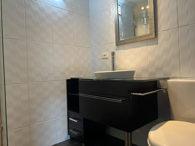 Apartamento de 3 alcobas en arriendo en El Poblado, Medellín, 127 m² · foto 17 de 19