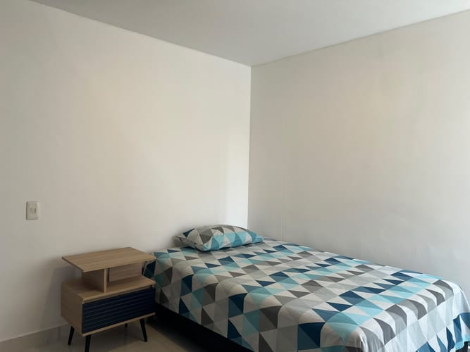 Apartamento de 3 alcobas en arriendo en El Poblado, Medellín, 127 m² · foto 12 de 19