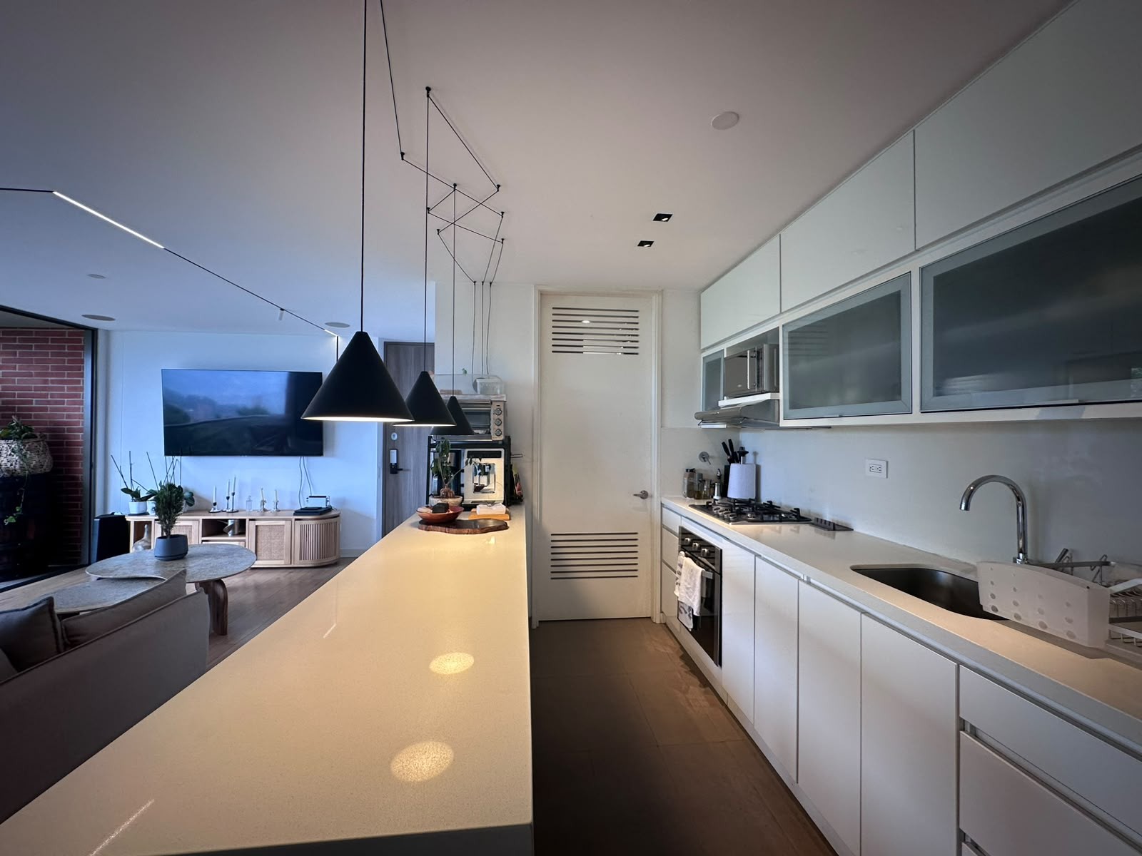 Apartamento en venta en El Poblado, Medellín · foto 5 de 18