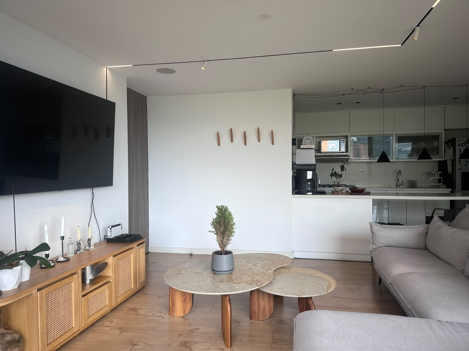 Apartamento en venta en El Poblado, Medellín · foto 6 de 18