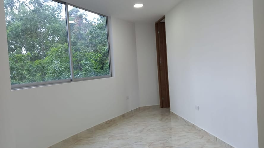 Apartaestudio en arriendo en El Campestre, Medellín, 40 m² · foto 3 de 9