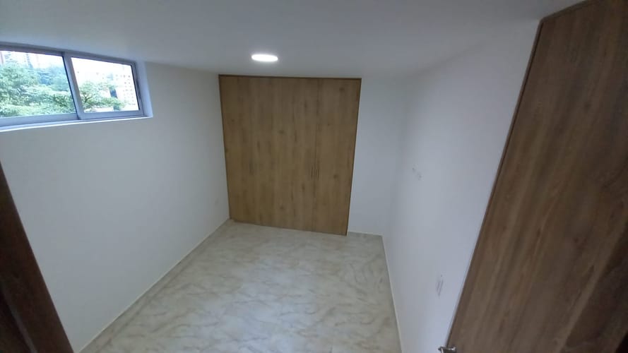 Apartaestudio en arriendo en El Campestre, Medellín, 40 m² · foto 5 de 9