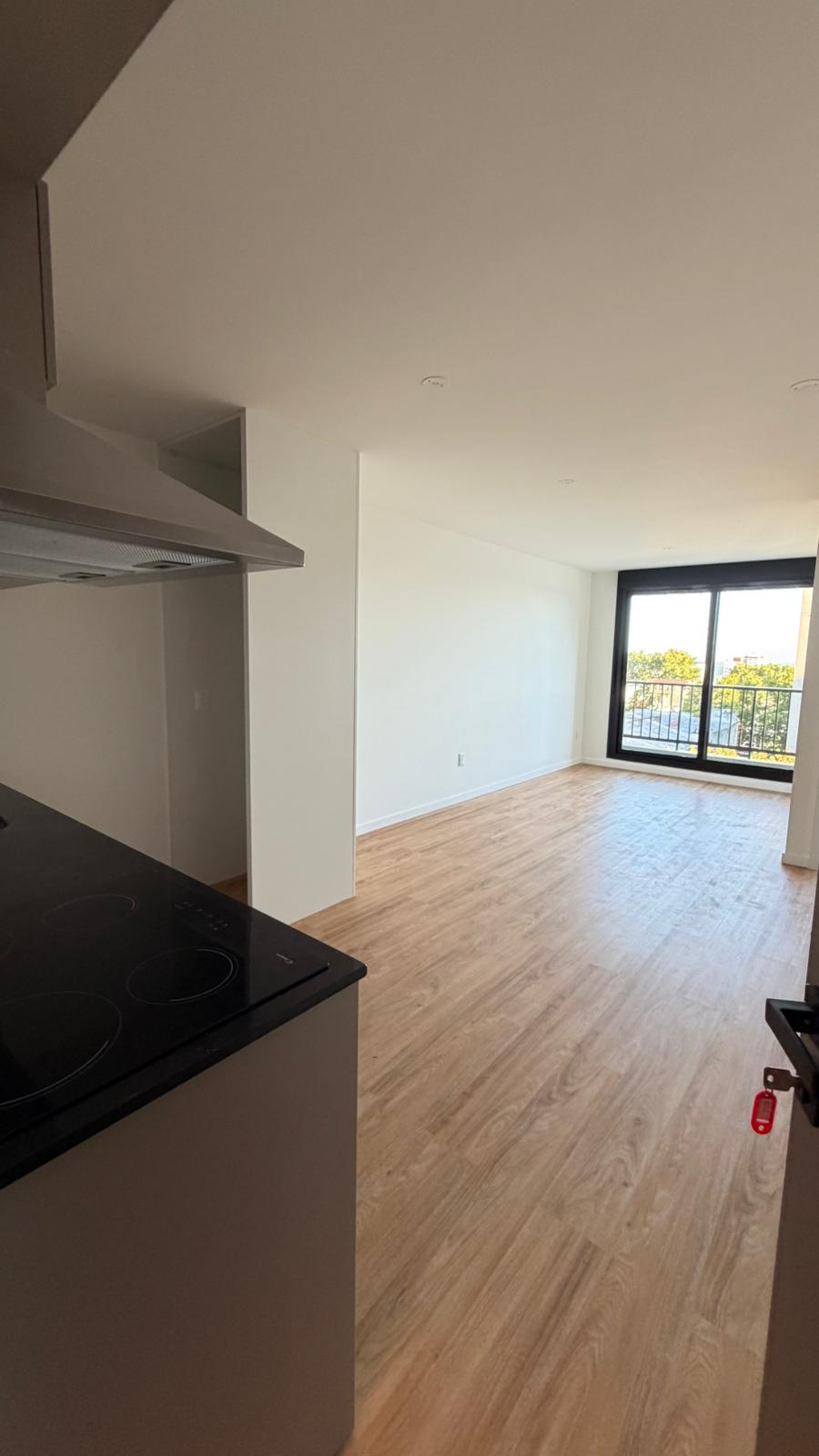 Alquiler Apartamento Un Dormitorio Con Cochera Opcional En Cordón · Foto 9