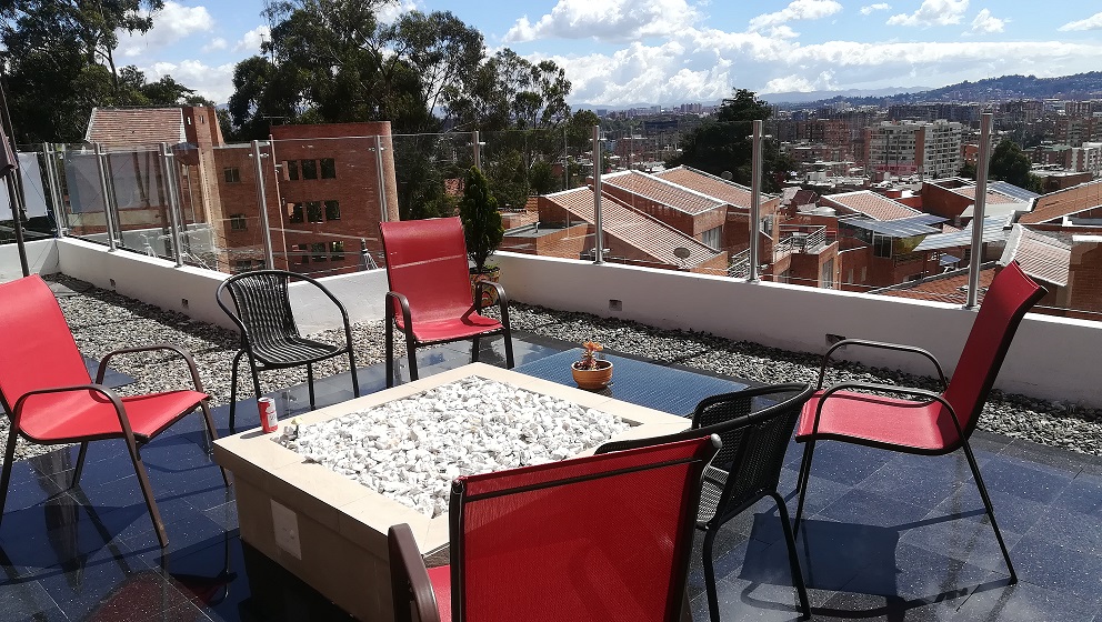 Apartamento en venta en Bosques Del Marques, Bogotá · foto 2 de 17