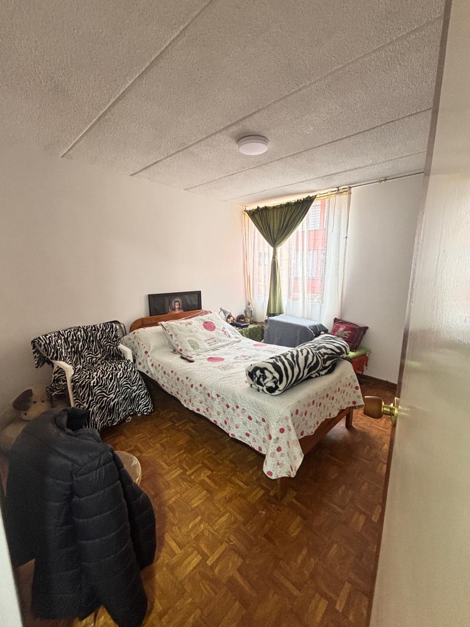 Apartamento en venta en Cedritos, Bogotá · foto 8 de 24