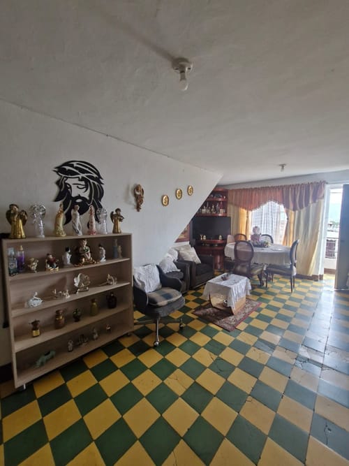 Casa de 5 alcobas en venta en Enciso, Medellín, 120 m² · foto 2 de 19