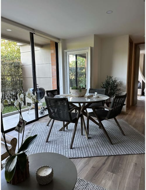 Apartamento de 2 alcobas en venta en San Antonio De Pereira, Rionegro, 89 m² · foto 2 de 7