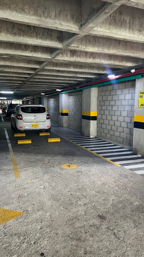 Apartamento de 3 alcobas en venta en Mirolindo, Ibagué, 89 m² · foto 17 de 20