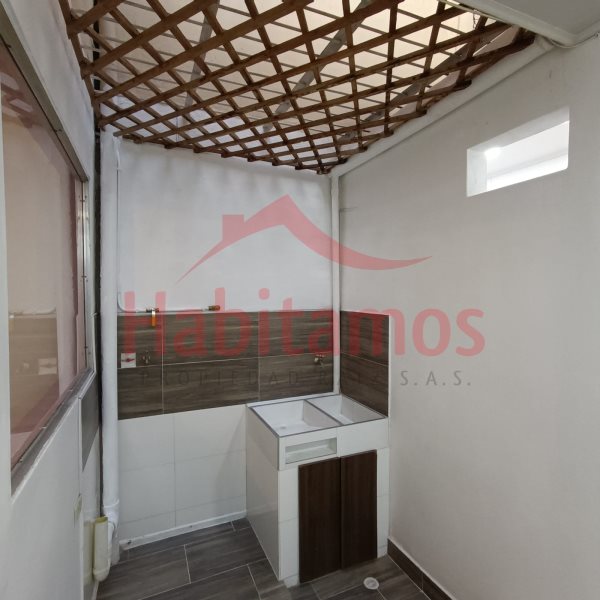 Casa en arriendo en El Dorado, Envigado · foto 15 de 15