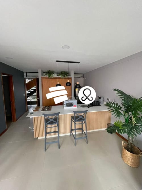 Apartamento de 1 alcoba en venta en El Poblado, Medellín, 65 m² · foto 2 de 6