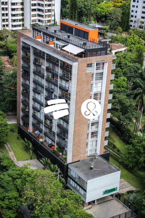 Apartamento de 1 alcoba en venta en El Poblado, Medellín, 65 m² · foto 6 de 6