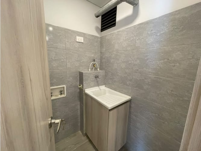 Apartamento de 2 alcobas en arriendo en Ub. Altos De Parque, Barranquilla, 62 m² · foto 4 de 15