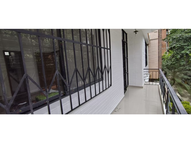 Apartamento de 4 alcobas en arriendo en La Castellana, Medellín, 180 m² · foto 18 de 18