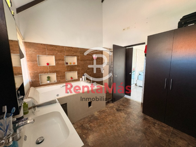 Casa de 3 alcobas en arriendo en La Floresta, Los Patios, 180 m² · foto 14 de 24