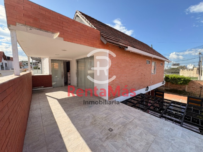Casa de 3 alcobas en arriendo en La Floresta, Los Patios, 180 m² · foto 19 de 24