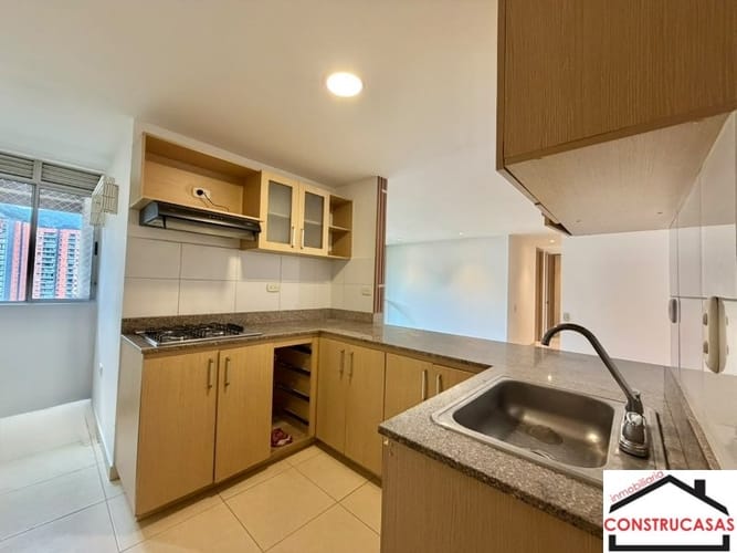 Apartamento de 3 alcobas en arriendo en San Jose, La Estrella, 92 m² · foto 3 de 21