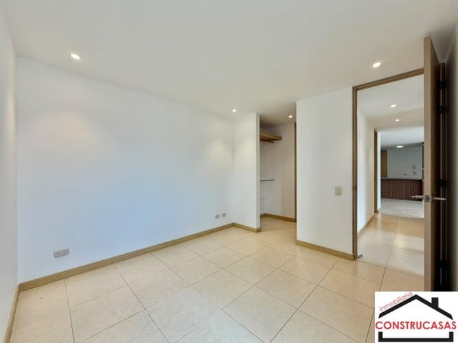Apartamento de 3 alcobas en arriendo en San Jose, La Estrella, 92 m² · foto 16 de 21