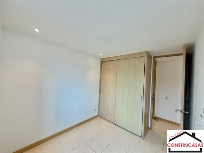 Apartamento de 3 alcobas en arriendo en San Jose, La Estrella, 92 m² · foto 17 de 21