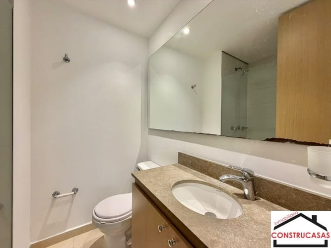 Apartamento de 3 alcobas en arriendo en San Jose, La Estrella, 92 m² · foto 19 de 21