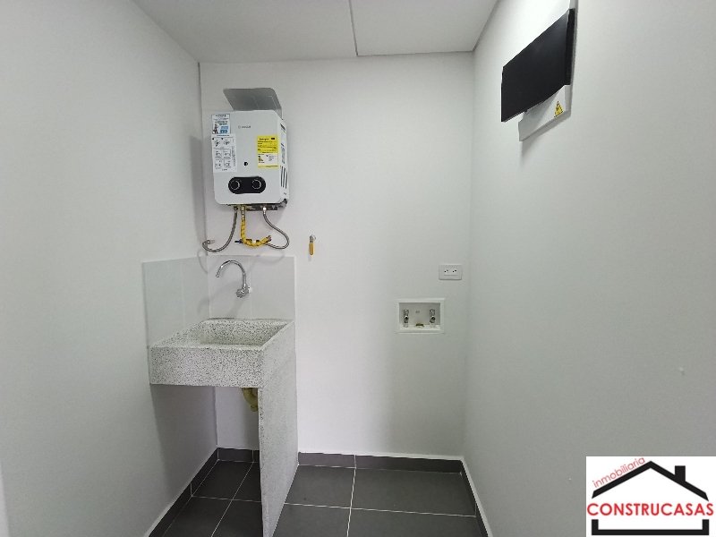 Apartamento en arriendo en Vía Las Palmas, Medellín · foto 9 de 21