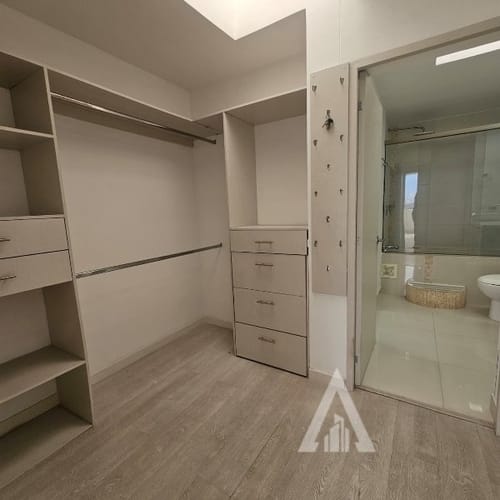 Apartamento de 4 alcobas en arriendo en El Diamante No. 2, Medellín, 160 m² · foto 24 de 24