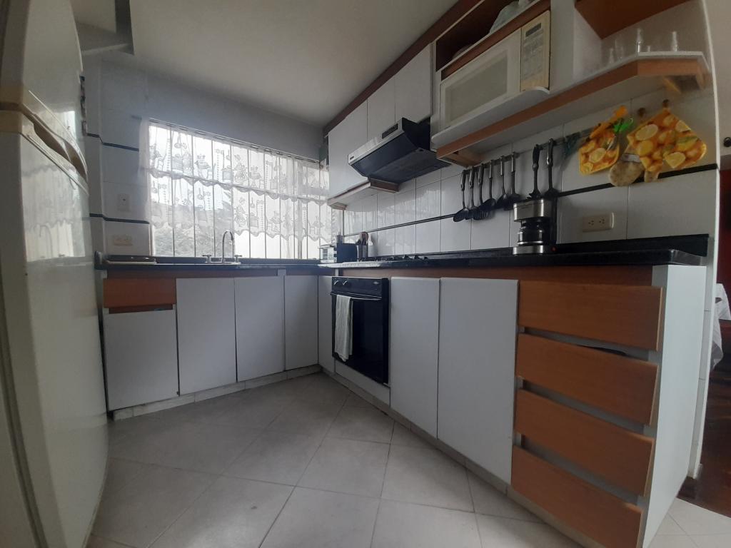 Casa en arriendo en Quinta Camacho, Bogotá · foto 9 de 24