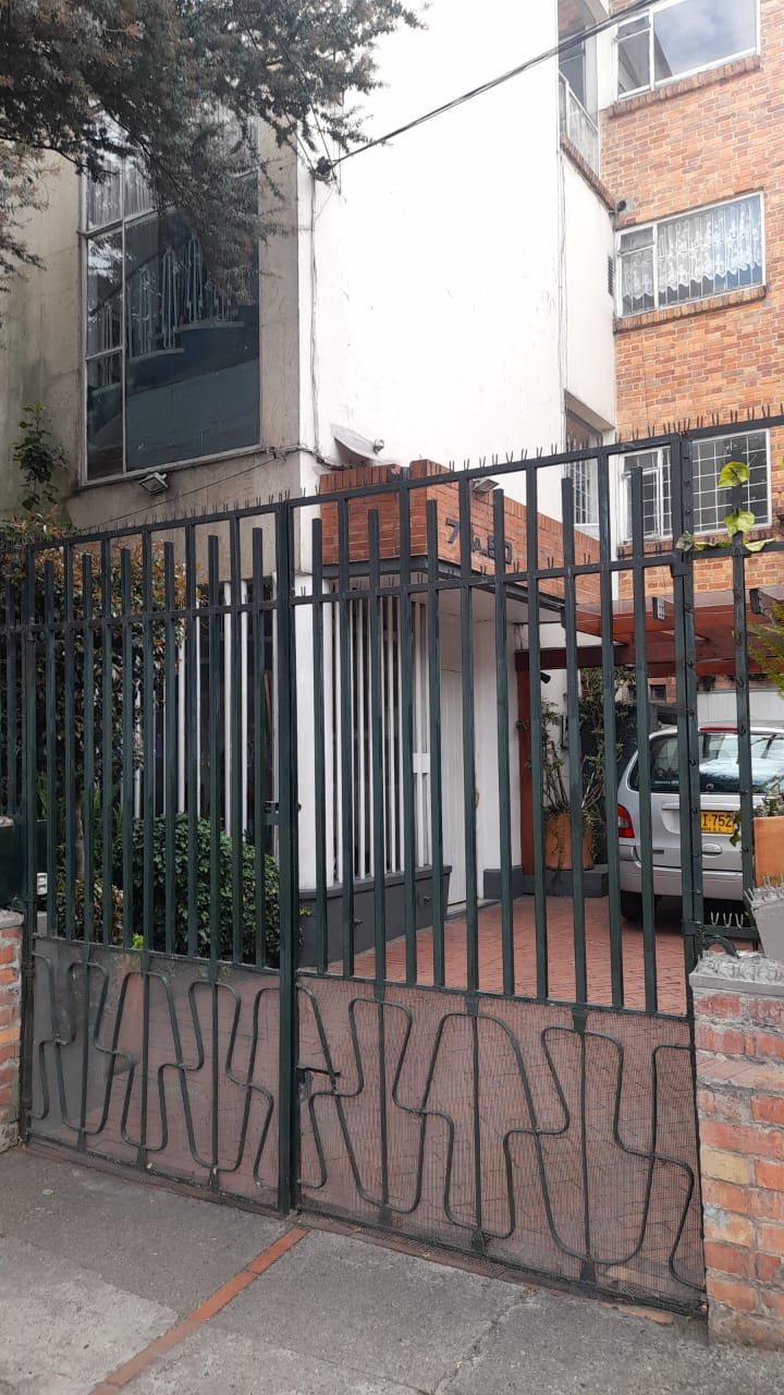 Casa en arriendo en Quinta Camacho, Bogotá · foto 13 de 24
