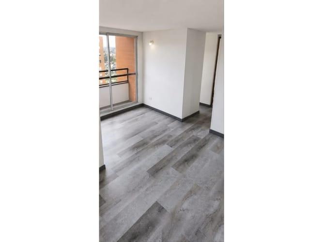 Apartamento en venta en Fontibon, Bogotá · foto 4 de 10
