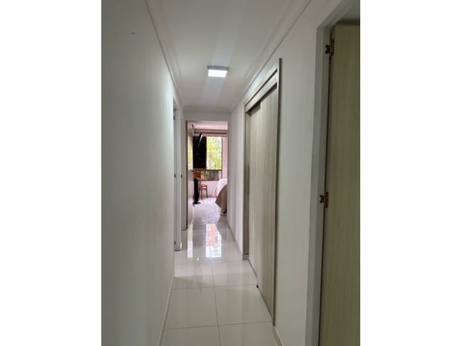 Apartamento de 3 alcobas en venta en El Poblado, Medellín, 84 m² · foto 11 de 24