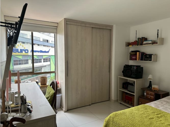 Apartamento de 3 alcobas en venta en El Poblado, Medellín, 84 m² · foto 15 de 24