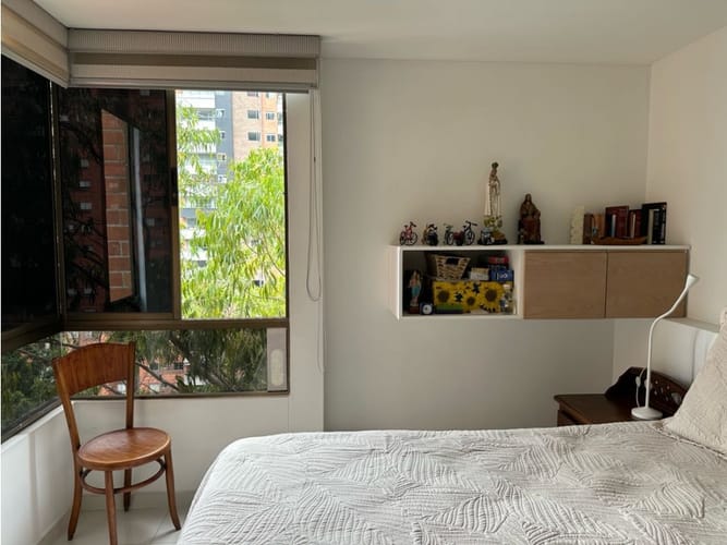Apartamento de 3 alcobas en venta en El Poblado, Medellín, 84 m² · foto 18 de 24