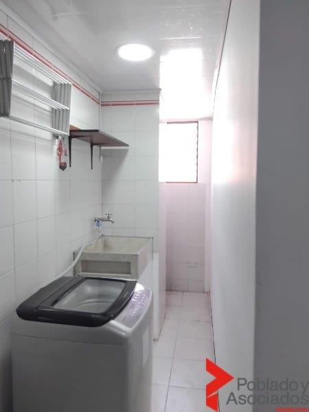 Apartamento de 3 alcobas en arriendo en Florida Nueva, Medellín, 115 m² · foto 16 de 24