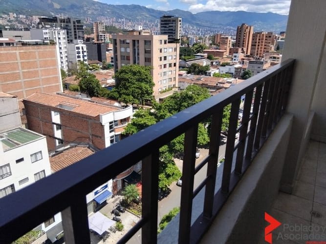 Apartamento de 3 alcobas en arriendo en Florida Nueva, Medellín, 115 m² · foto 18 de 24