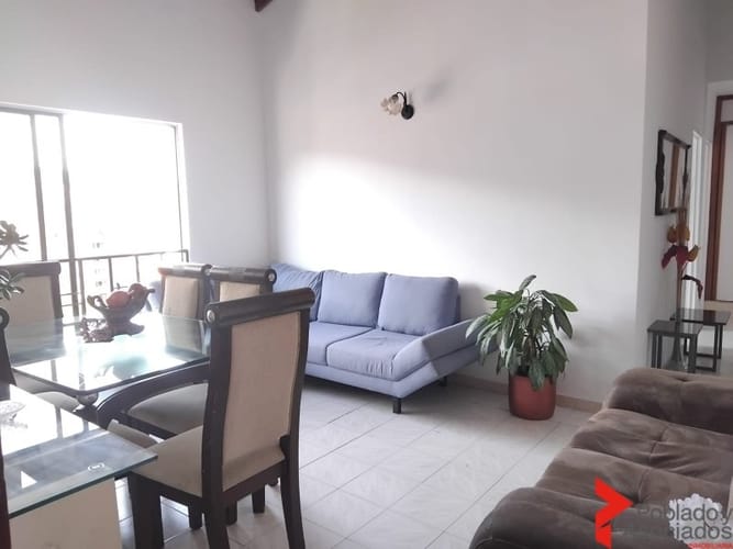 Apartamento de 3 alcobas en arriendo en Florida Nueva, Medellín, 115 m² · foto 23 de 24