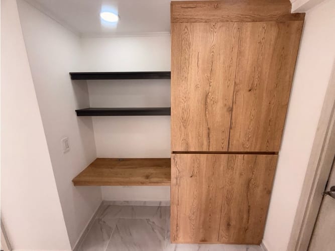 Apartamento de 2 alcobas en arriendo en Loma De San Jose, Medellín, 60 m² · foto 9 de 18