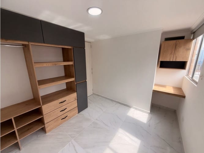 Apartamento de 2 alcobas en arriendo en Loma De San Jose, Medellín, 60 m² · foto 11 de 18