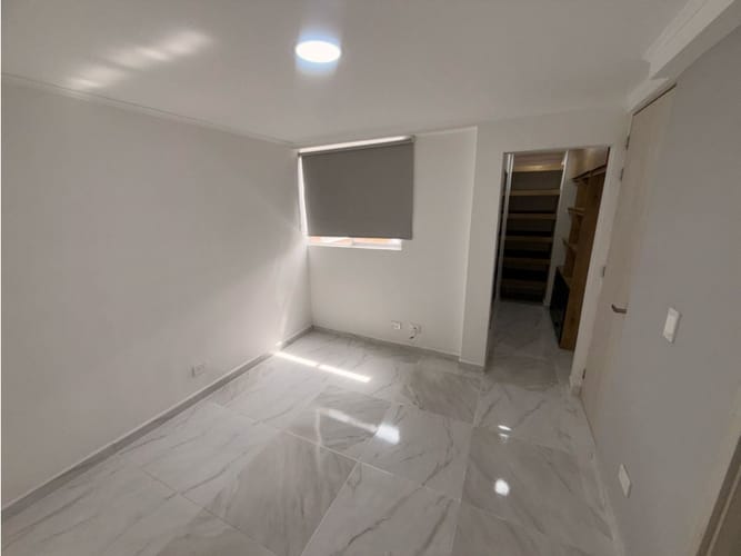 Apartamento de 2 alcobas en arriendo en Loma De San Jose, Medellín, 60 m² · foto 14 de 18