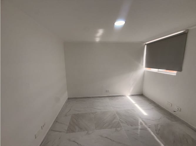 Apartamento de 2 alcobas en arriendo en Loma De San Jose, Medellín, 60 m² · foto 16 de 18