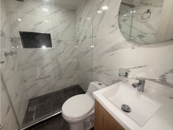 Apartamento de 2 alcobas en arriendo en Loma De San Jose, Medellín, 60 m² · foto 17 de 18