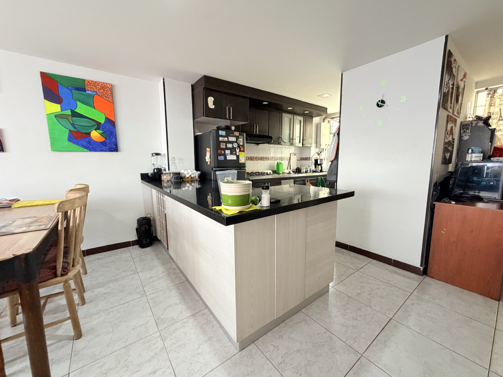 Apartamento en venta en La Soledad, Bogotá · foto 2 de 24