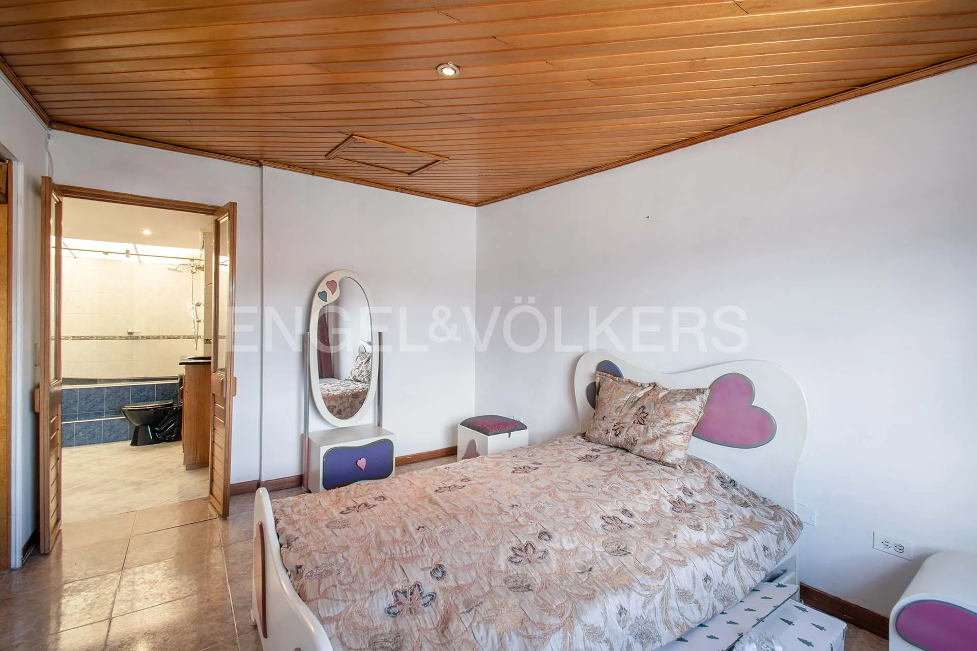 Casa en venta en Alhambra, Bogotá · foto 17 de 21
