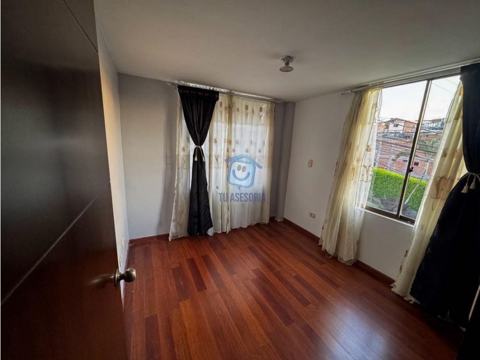 Casa en venta en Bosques De Santa Elena, Dosquebradas · foto 2 de 13