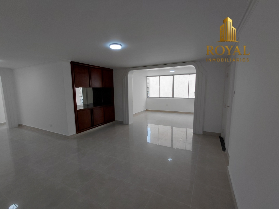 Apartamento en venta en Altos Del Prado, Barranquilla · foto 3 de 24