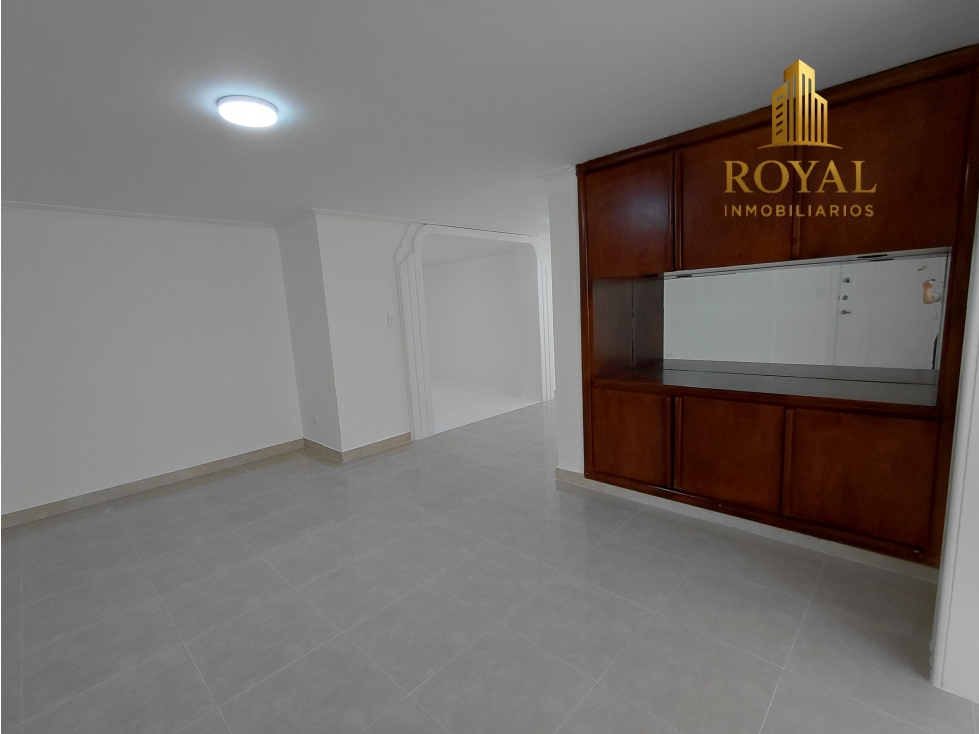 Apartamento en venta en Altos Del Prado, Barranquilla · foto 4 de 24
