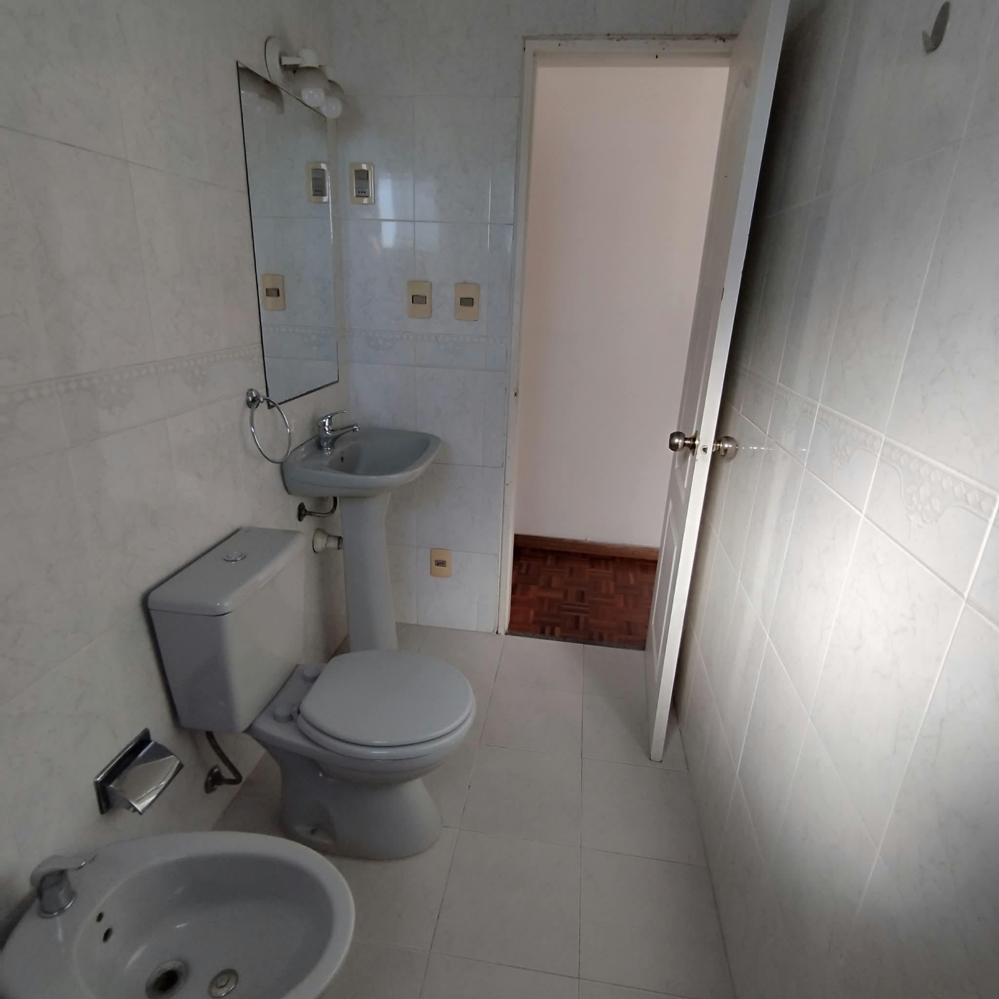Apartamento en alquiler c/ cochera en Pocitos · Foto 10